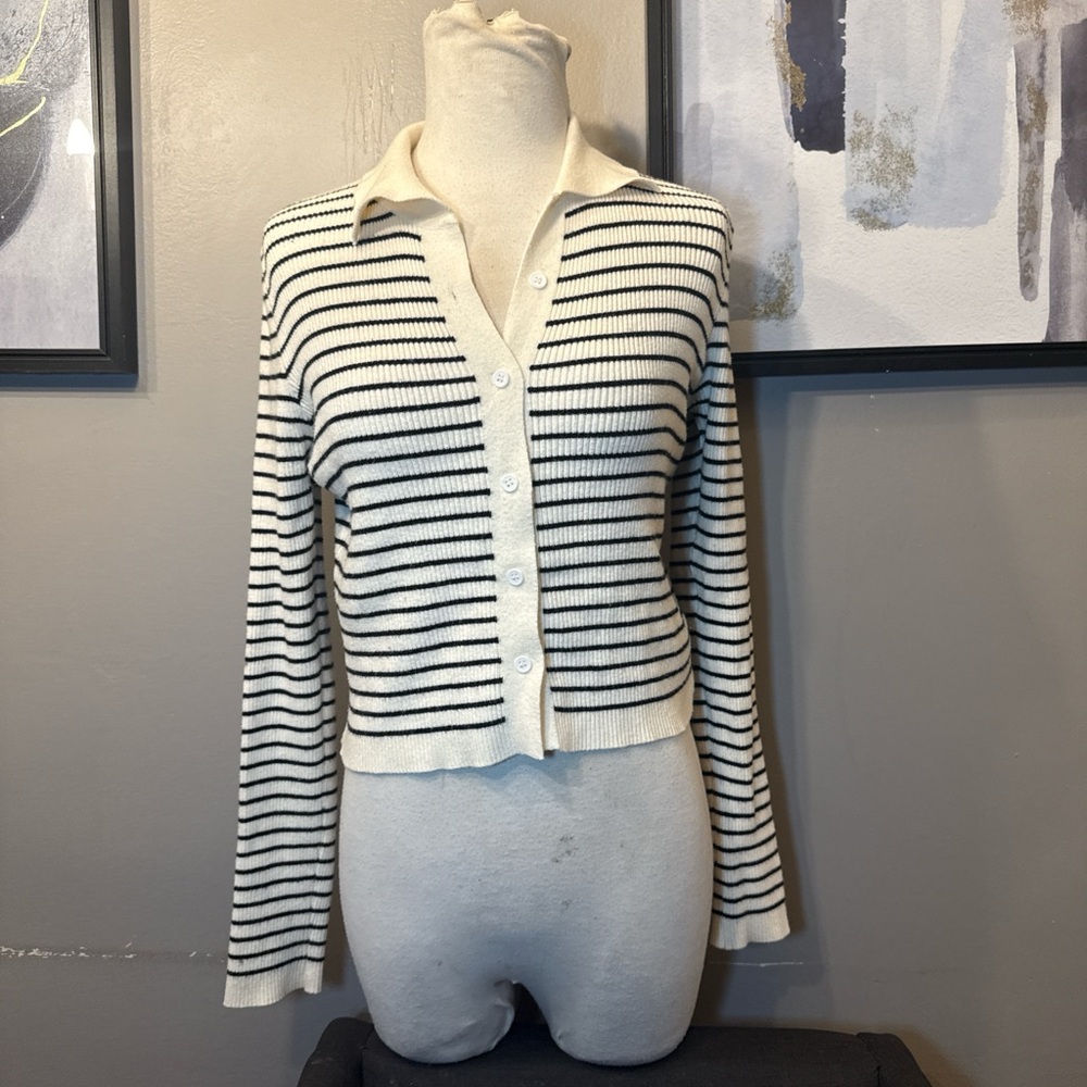 RIHOAS Black and White Striped Cardigan